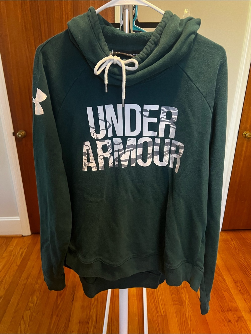 Under Armour Hoodie